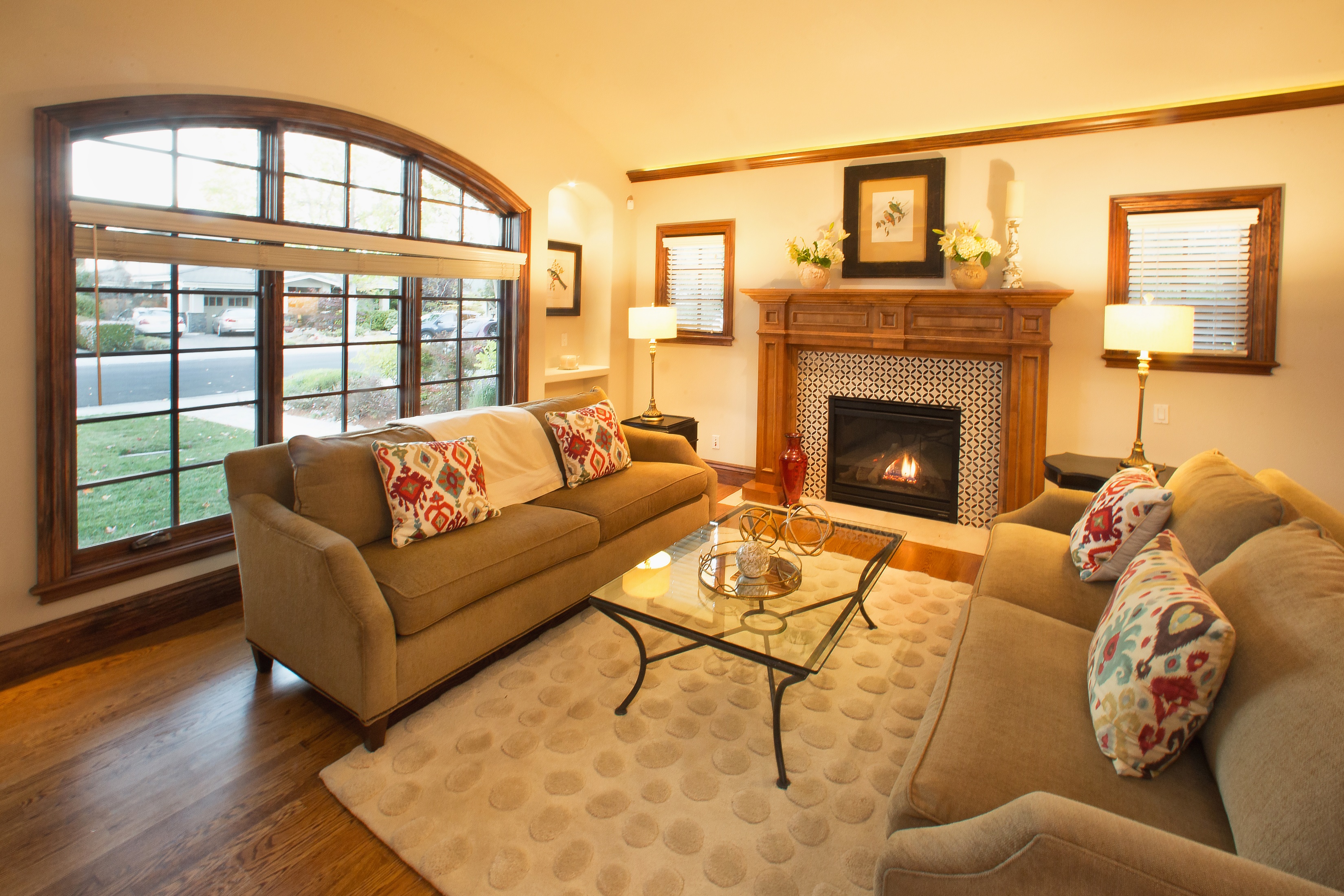 Additional photo for property listing at Luxurious Mediterranean Home in Sought-After Midtown 3318 Waverley St Palo Alto, California 94306 United States 